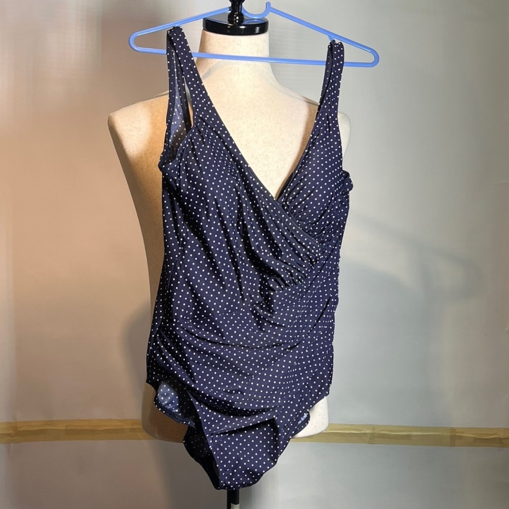 MIRACLESUIT SWIMSUIT